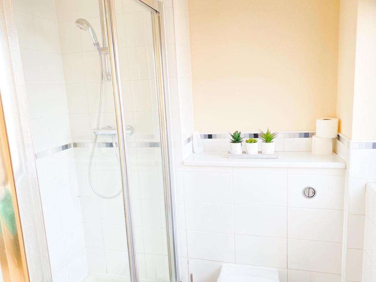 Tudors Esuites House City Centre Netflix Birmingham Ngoại thất bức ảnh