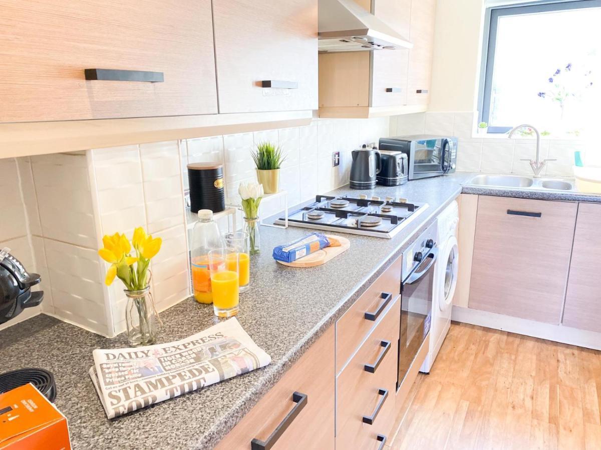 Tudors Esuites House City Centre Netflix Birmingham Ngoại thất bức ảnh